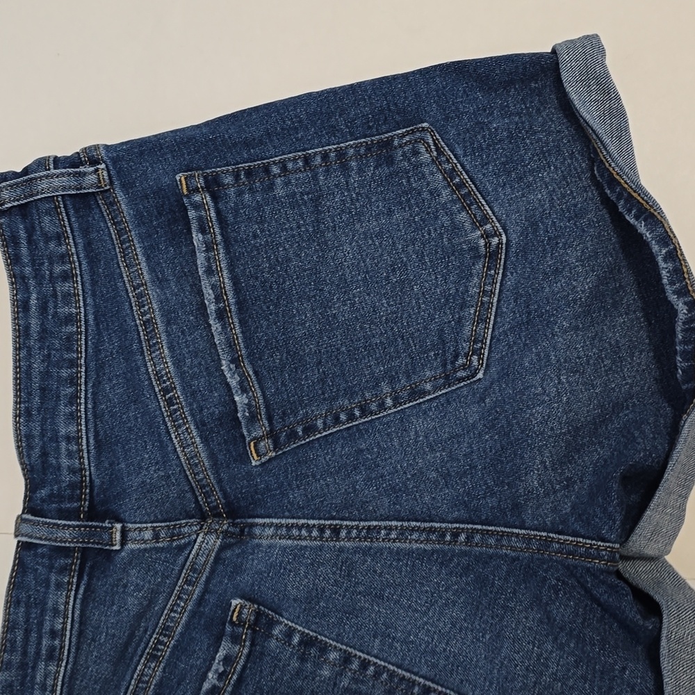 Old Navy High-Rise OG Straight Denim Blue Women's Shorts/ Size 6 - Picture 9 of 10